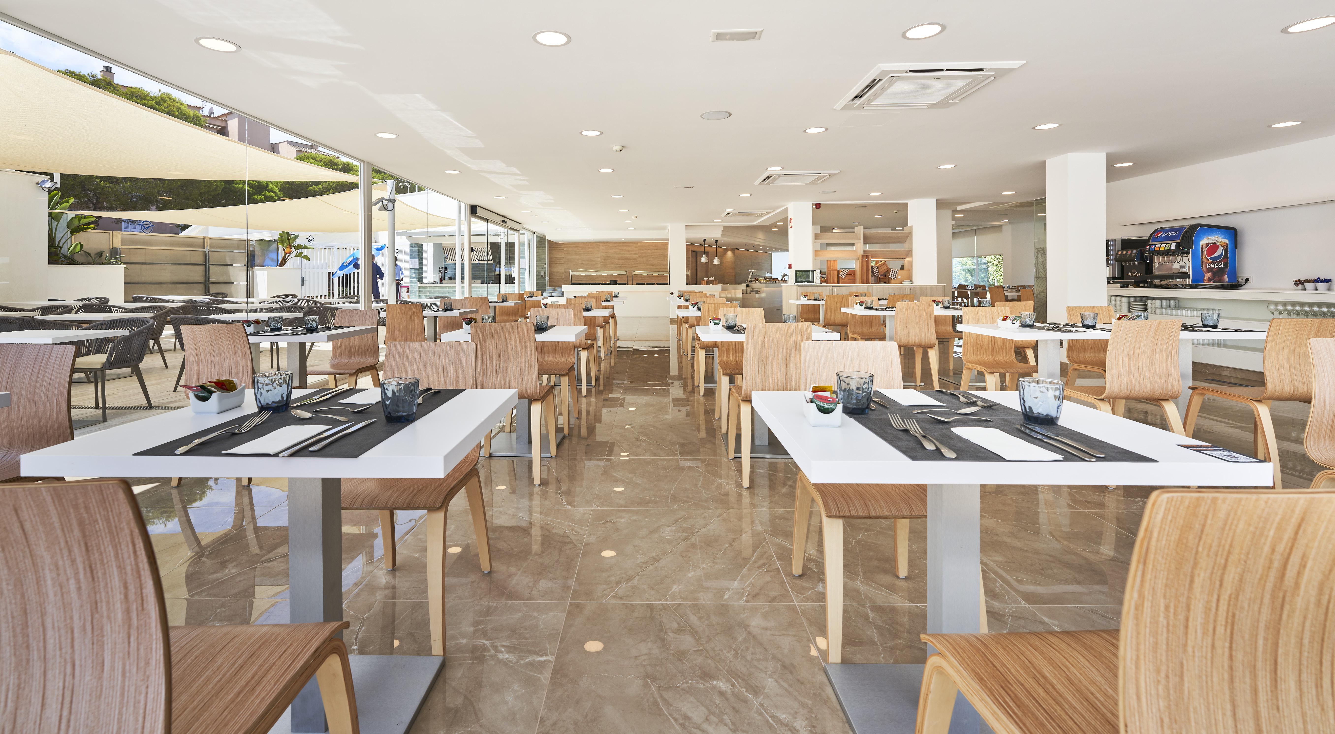 Globales Cala Bona Otel Dış mekan fotoğraf