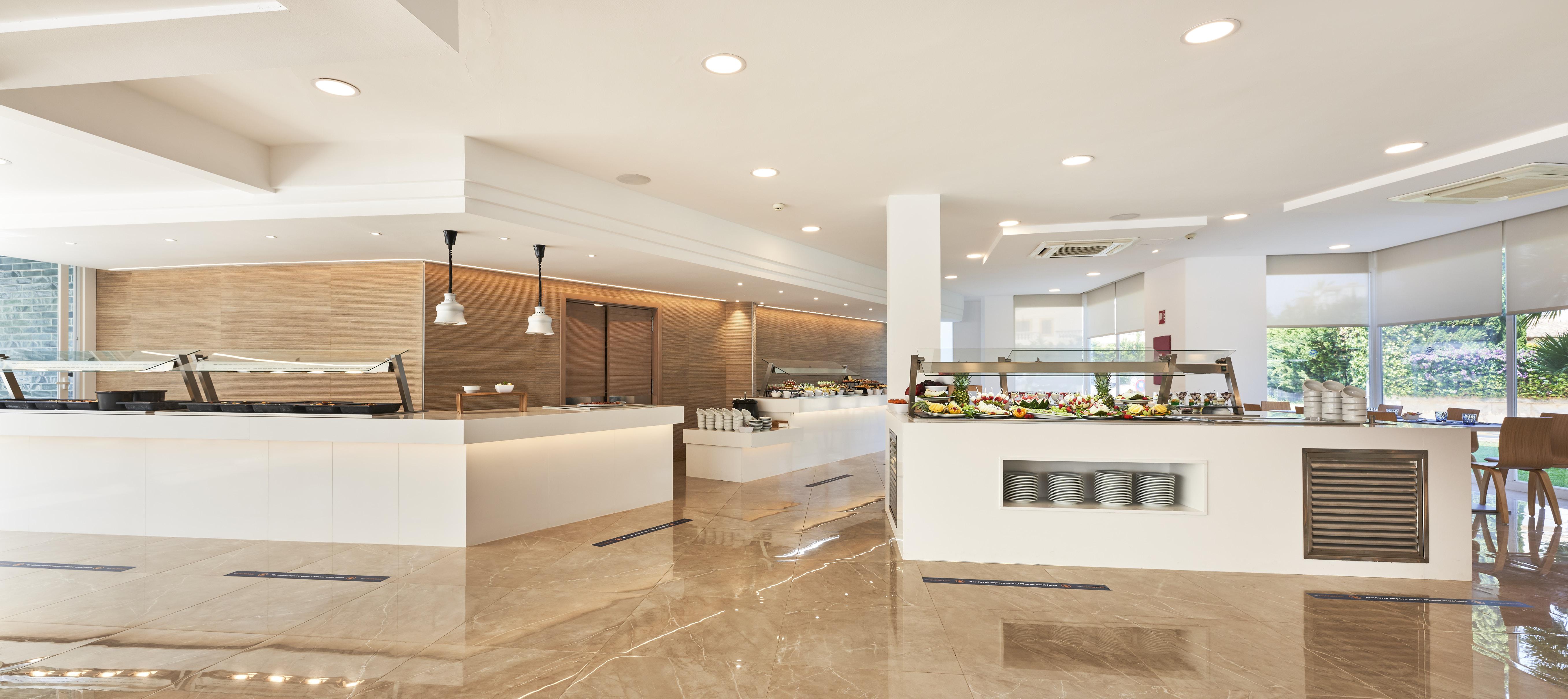 Globales Cala Bona Otel Dış mekan fotoğraf