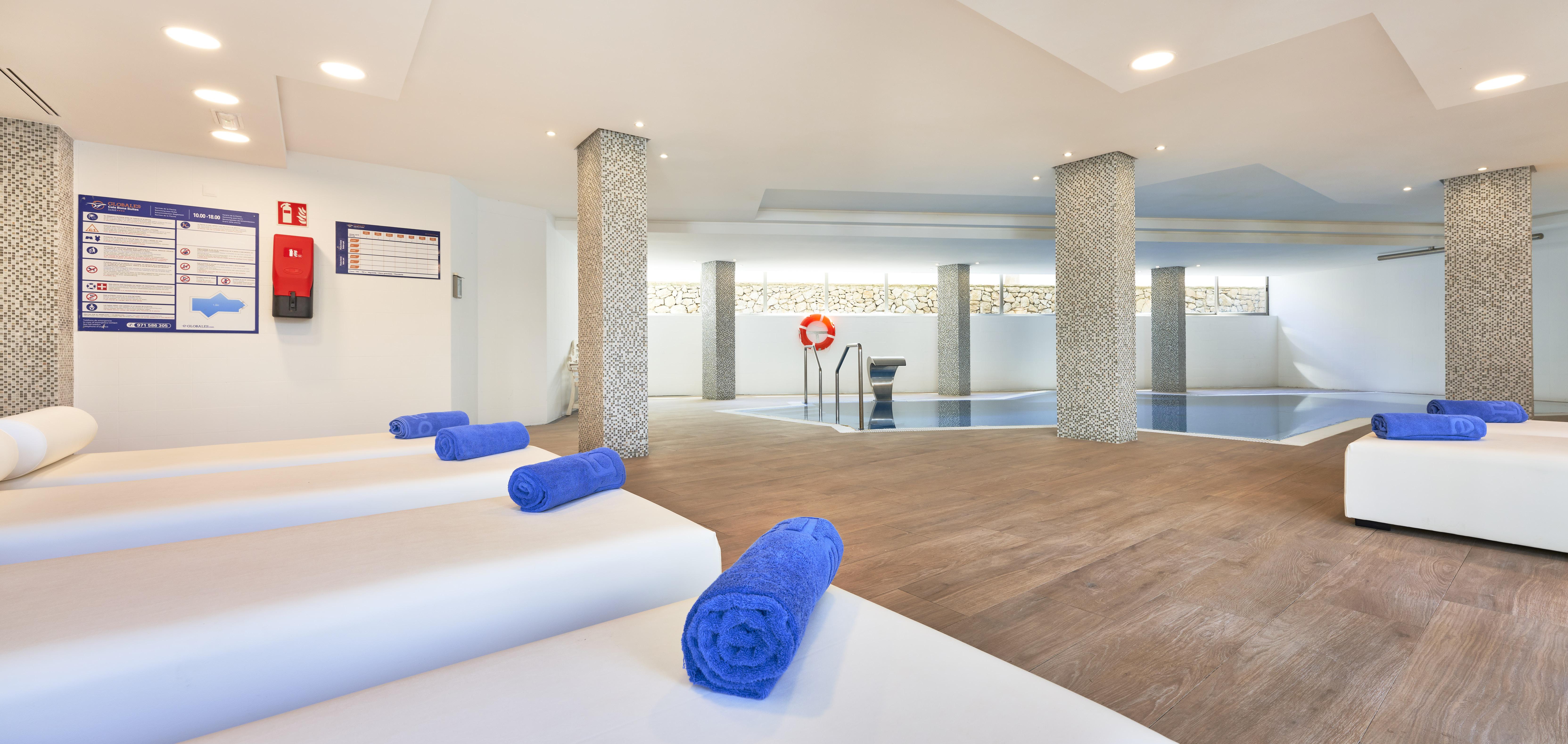 Globales Cala Bona Otel Dış mekan fotoğraf